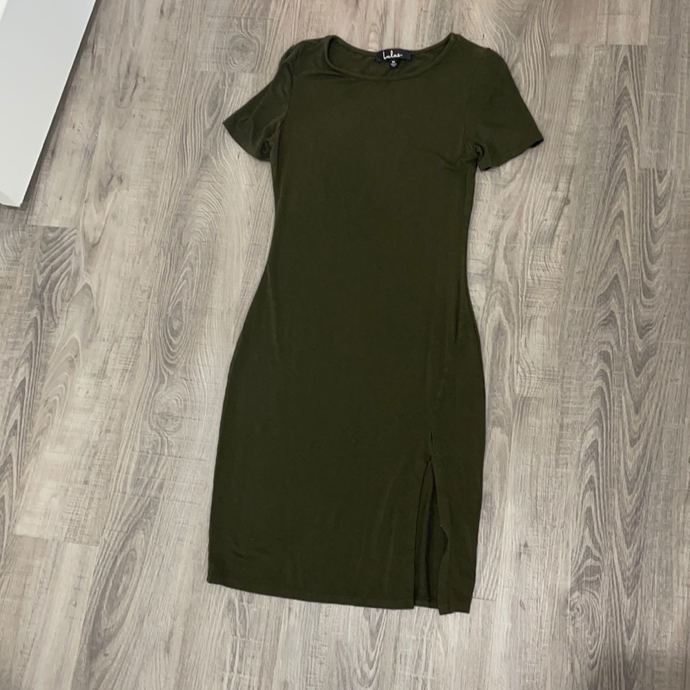 NWOT Green TShirt Dress with Slit